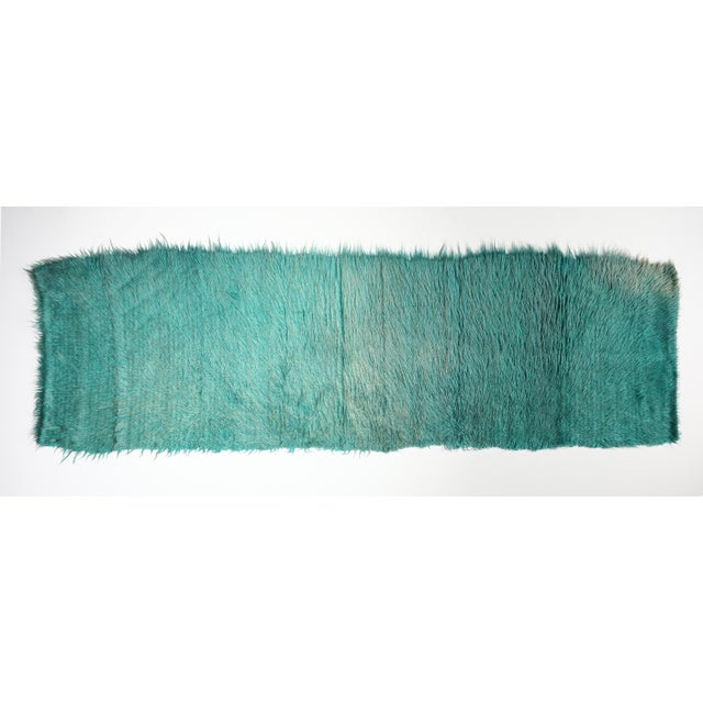 Contemporary Teal Shaggy Fur Rug – Plush Texture with Gradient Depth Add a touch of luxurious softness and modern flair...