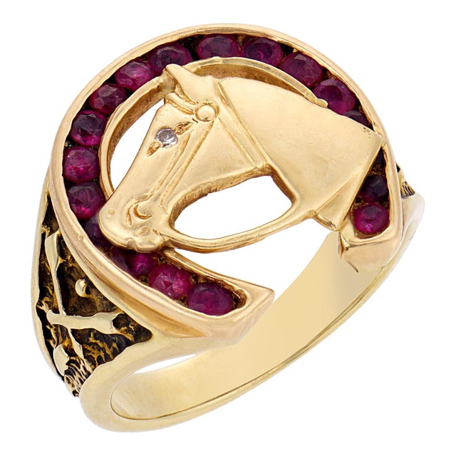 1940s Retro Ruby Diamond 14k Yellow Gold Horseshoe Signet Ring, Size 6.75 For Sale