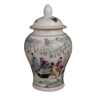 Chinese Chinoiserie Famille Rose Seven Sages of Bamboo Grove Figural Lidded Ginger Jar For Sale