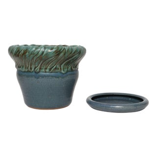 Vintage Green and Blue Incised Ceramic Planter With Saucer by Deanna Nichols For Sale