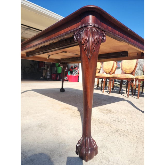 1980s Councill Mahogany Double-Pedestal Dining Table With 10 Chairs & 3 Leaves – Seats 10 For Sale - Image 10 of 12