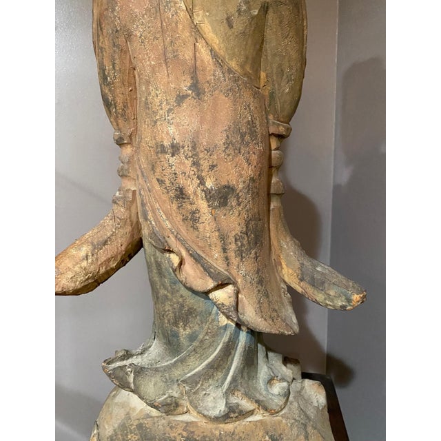 Hand‑Carved Wooden Guanyin / Bodhisattva Statue – 28” Vintage Asian Figure For Sale - Image 10 of 12