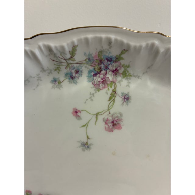 This beautiful oval porcelain platter by Theodore Haviland New York features the Annette pattern: clusters of pink, white,...