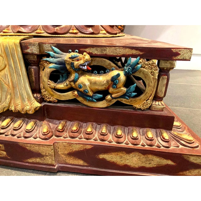 Monumental 88-Inch 24k Gilt Copper Thousand-Armed Avalokiteshvara, Nepal, 1980 For Sale - Image 16 of 17