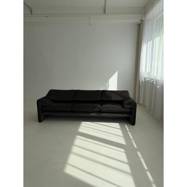 Textile Maralunga 3-Seater Sofa by Vico Magistretti for Cassina, 1970s For Sale - Image 7 of 18