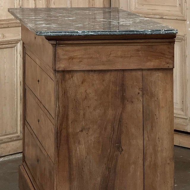 19th Century French Louis Philippe Burl Walnut Marble Top Commode For Sale - Image 14 of 18