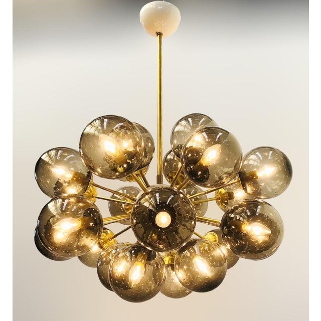 Fabio Ltd 21st Century Ovale Natural Brass Smoky Bubbles Murano Sputnik Chandelier by Fabio LTD For Sale - Image 4 of 9