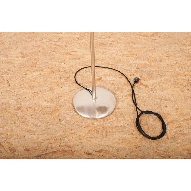 Metal Indi Volksmodell Floor Lamp in Chrome-Plated and Sheet Metal with Black Painted Shade by Hin Bredendieck and Sigfried Giedion for Bag Turgi, 1932 For Sale - Image 7 of 11