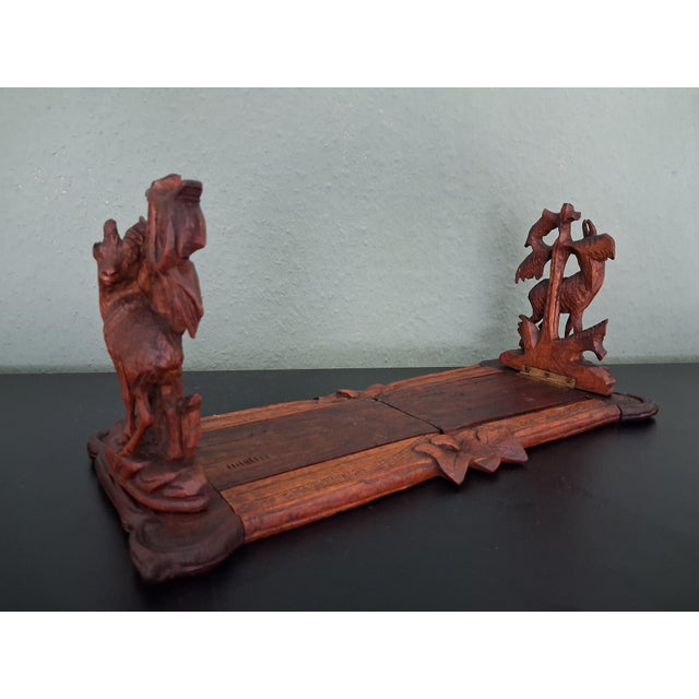 Walnut Wood Bookends from the Black Forest and Brienz, Switzerland, Set of 2 For Sale - Image 9 of 15