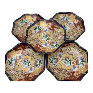 Japanese Hayashi Kuro Gold-Painted Imari-Style Dinner Plates – Set of 5 For Sale