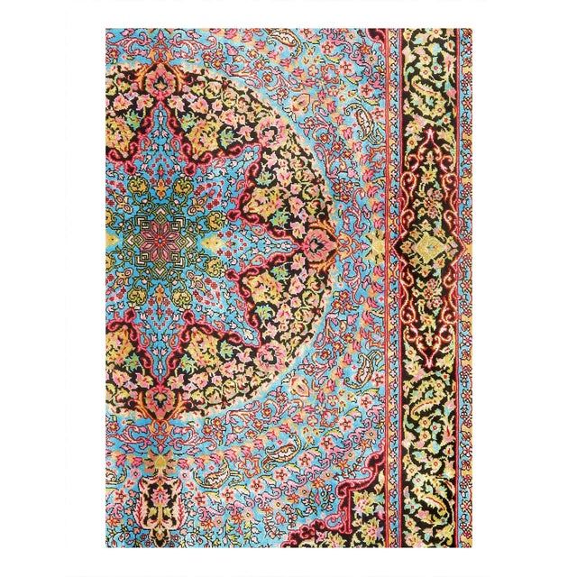 Viscose on a cotton foundation with a medallion This rug has a dense, soft pile, and excellent quality, to ensure that you...