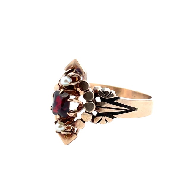 14k Yellow Gold Garnet & Seed Pearl Vintage Ring, Size 7 For Sale - Image 4 of 6