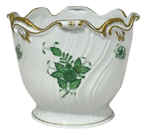 Hungary Porcelain Chinese Bouquet Apponyi Green Cachepot from Herend, 1976