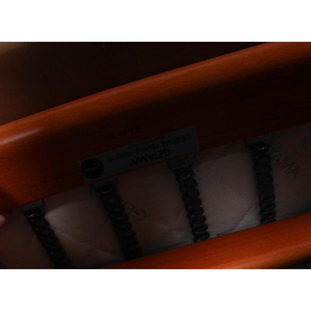 1990s Model 290A Lounge Chair in Beech and Leather attributed to Hans J. Wegner for Getama, 1990s For Sale - Image 5 of 7