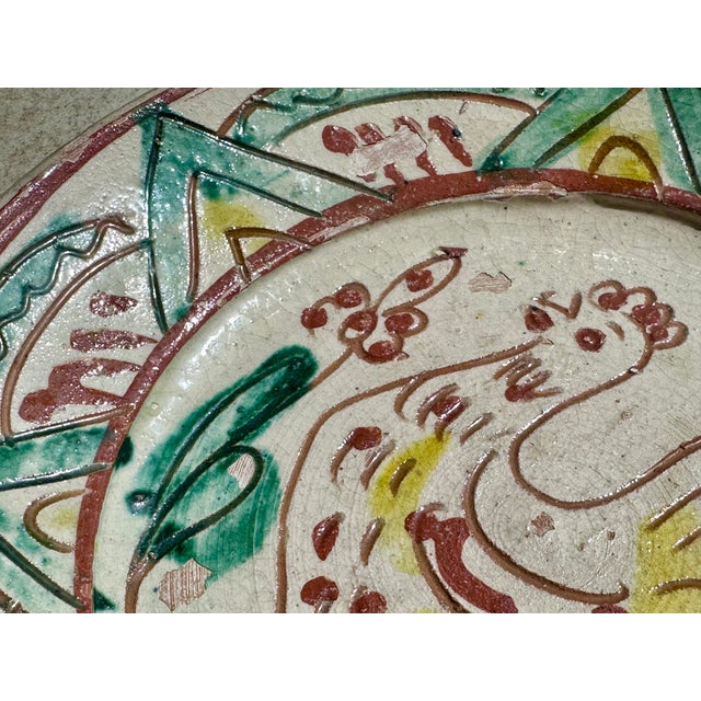 Ceramic Hand-Painted Hutsul Wall Plates with Rooster Motif, Romania, 1950s, Set of 2 For Sale - Image 7 of 13