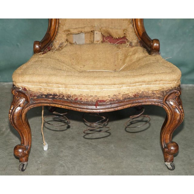 Wood Antique Victorian Medallion Back Chair For Sale - Image 7 of 17