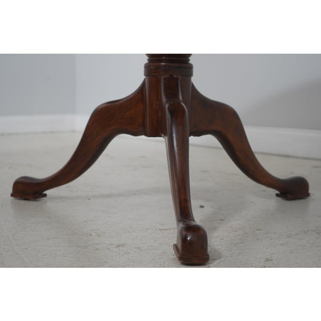 Wood Antique English Oak Tilt-Top Round Breakfast Table For Sale - Image 7 of 16