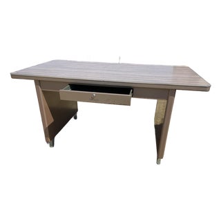 1960s Shaw Walker Vintage Mid Century Modern Tanker Desk For Sale