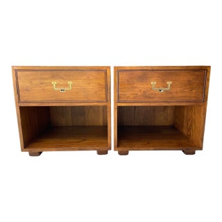Vintage Henredon Artifacts Campaign Style Nightstands With Brass Hardware, a Pair For Sale