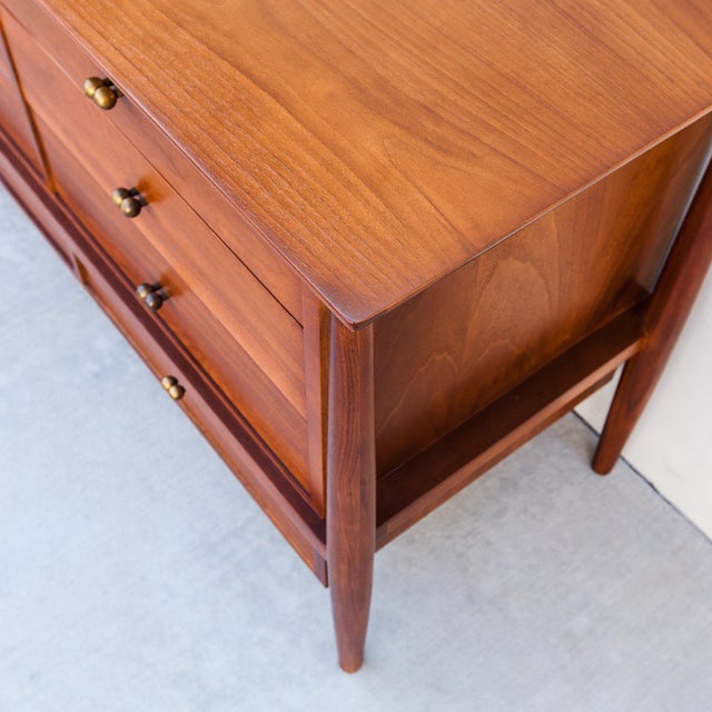 Mid-Century Modern Restored 1950s Mount Airy Walnut & Brass Sculptural Mid Century Lowboy Dresser, Attributed For Sale - Image 3 of 12