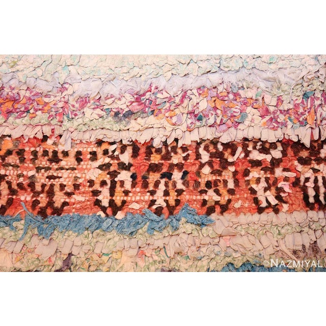 Nazmiyal Collection Mid Century Rag Texture Moroccan Rug For Sale In New York - Image 6 of 8