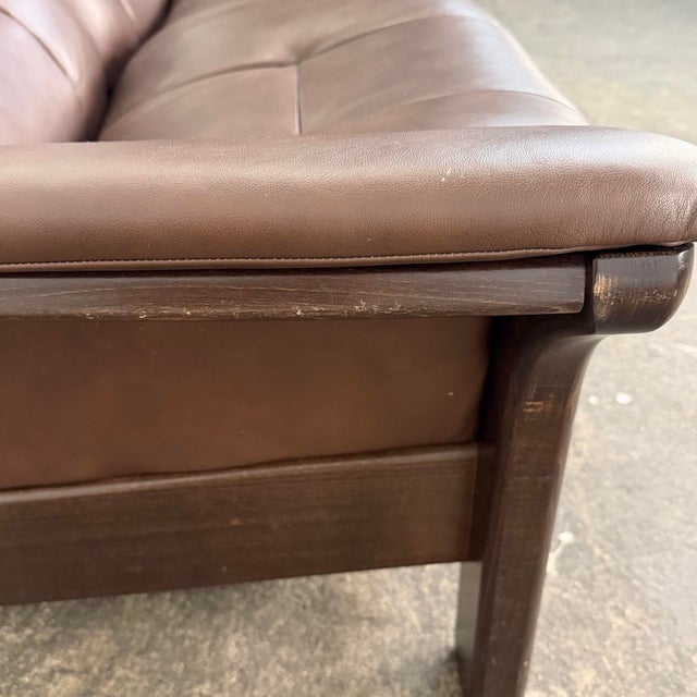 Ekornes Stressless Buckingham High-Back Two-Seater Reclining Loveseat For Sale - Image 9 of 12