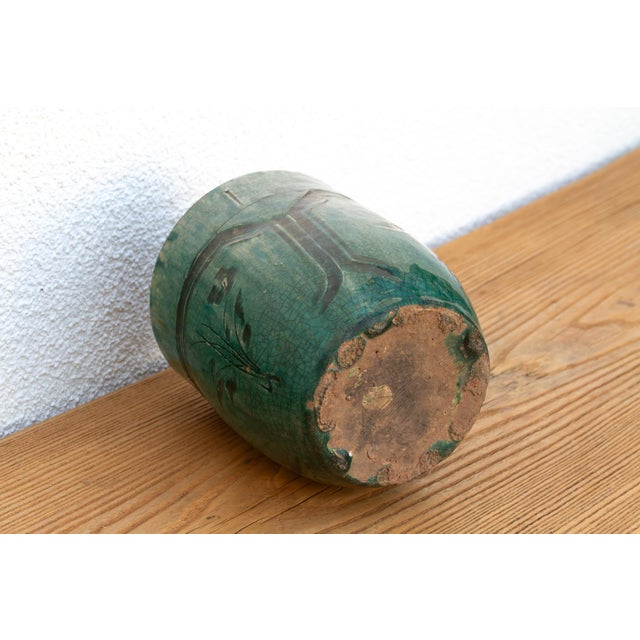 Emerald Green & Black Glaze Pot For Sale - Image 9 of 10