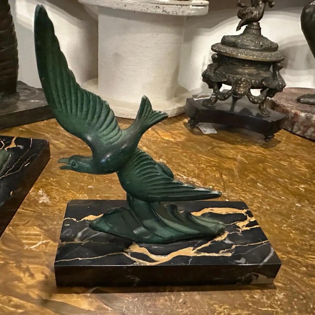 1930s 1930s Art Deco Marble and Green Metal French Birds Bookends - a Pair For Sale - Image 5 of 10