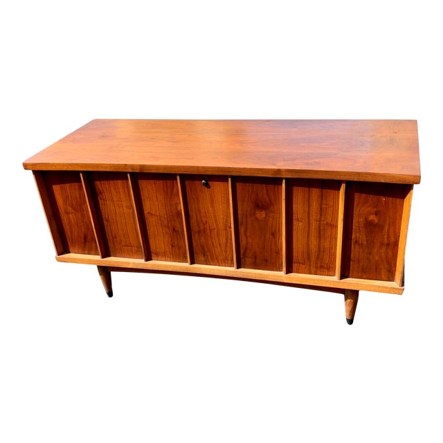 Mid-Century Modern Lane MCM Cedar Blanket Chest Trunk | Chairish