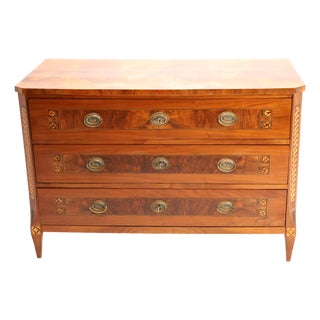 Louis XVI Commode Inlaid in Walnut, 1790 For Sale