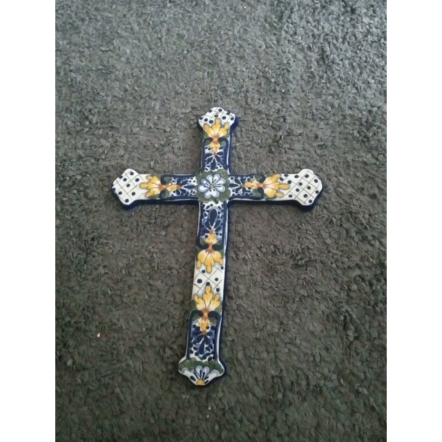 Gorgeous Talavera Mexico Folk Art Crucifix Cross For Sale - Image 4 of 6