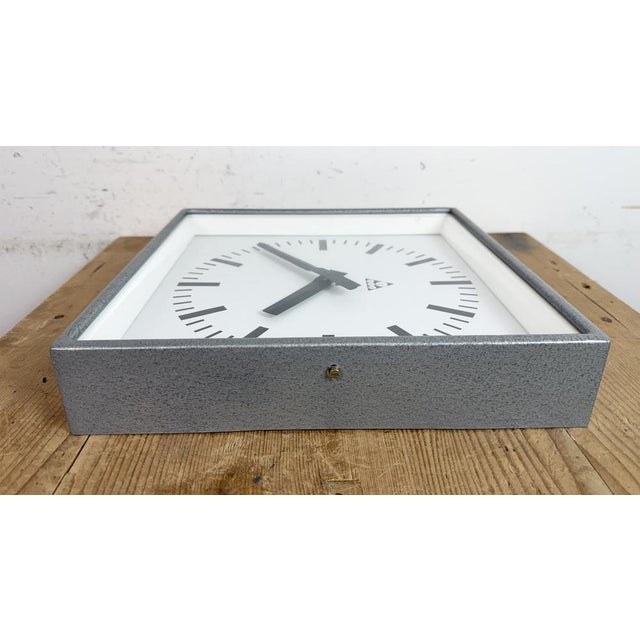 Industrial Grey Square Wall Clock from Pragotron, 1980s For Sale - Image 12 of 17