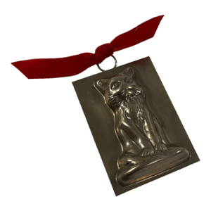 Mid 20th Century Miniature Cat Mold