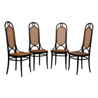 No. 207 R Wooden Chair Dining in Brown by Michael Thonet for Thonet, Set of 4 For Sale