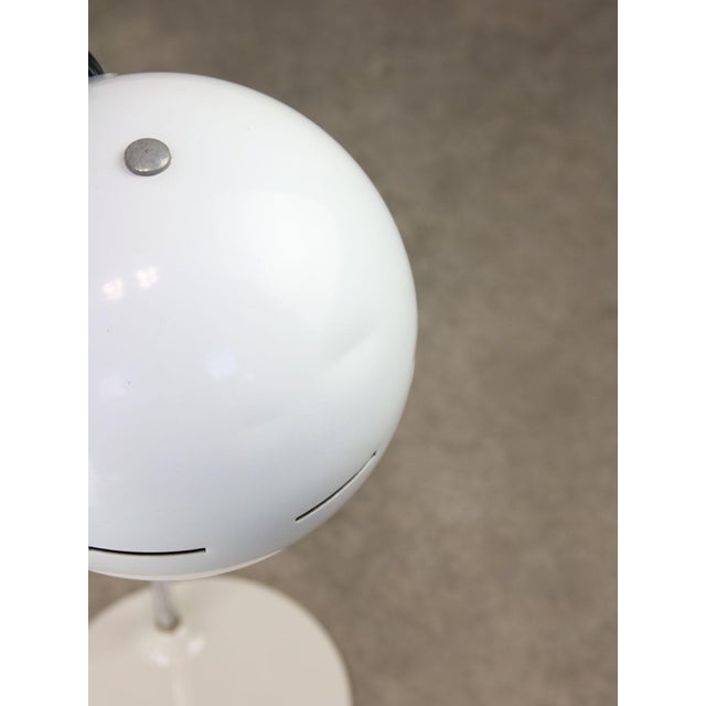 Silver Space Age Italian Table Lamp in White Colour, 1970s For Sale - Image 8 of 16