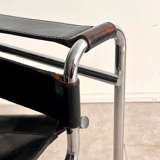 Metal Wassily Armchairs by Marcel Breuer for Gavina, 1970s, Set of 2 For Sale - Image 7 of 18