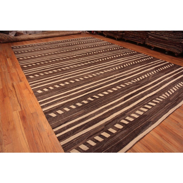 Contemporary Large Geometric Modern Contemporary Kilim Area Rug For Sale - Image 3 of 8