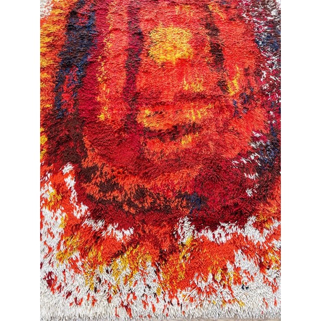 1970s Large Polish Flame Shag Rug by Zakłady Tkanin Dekoracyjnych Welur, Kietrz, 1970s For Sale - Image 5 of 18