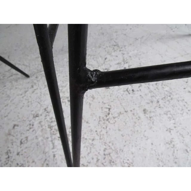 Set of Midcentury Hairpin Barstools For Sale - Image 10 of 13