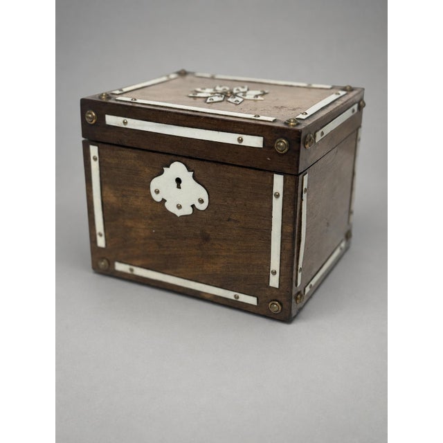 Wood Anglo-Indian Inlaid Hardwood Humidor Attributed to Vizagapatam, 19th Century For Sale - Image 7 of 10