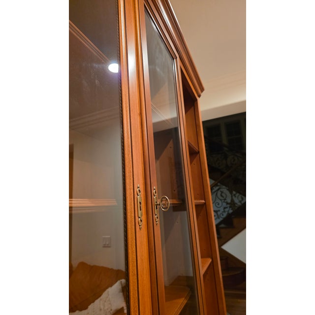 Selva Italian Cherry Wood Bookcase/Display Cabinet - Made in Italy, Luxury Vintage For Sale In Los Angeles - Image 6 of 7