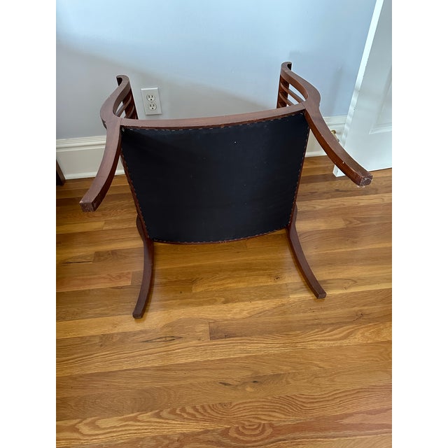 Wood Mid 20th Century Curved Slated Side Upholstered Seat/Bench For Sale - Image 7 of 12