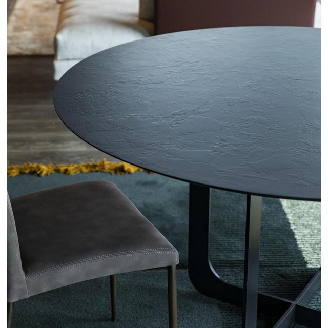 Stone Dark Brown Settanta 1400 Round Dining Table by Disain1971 For Sale - Image 6 of 8