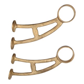 Pair of Reclaimed Brass Bar Mount Brackets For Sale