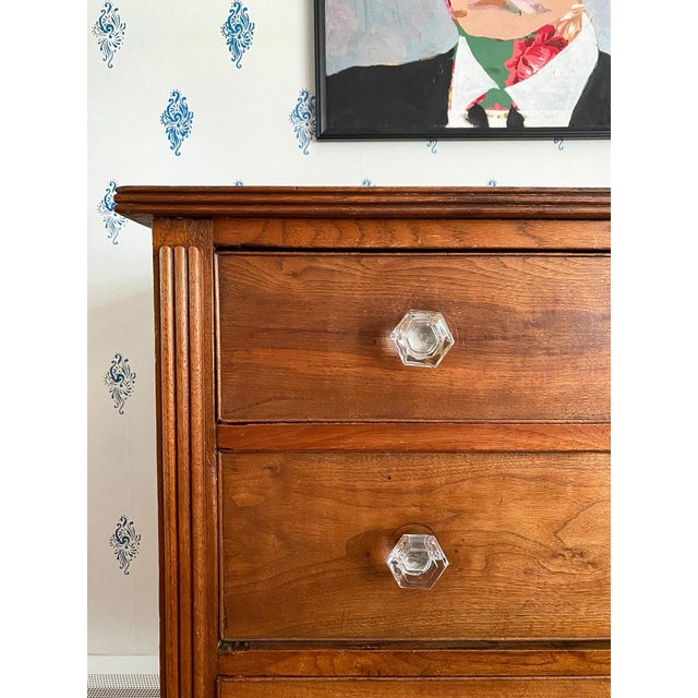 Antique Early 1800s Western Maryland Neoclassical Walnut Chest of Drawers For Sale In Richmond - Image 6 of 14