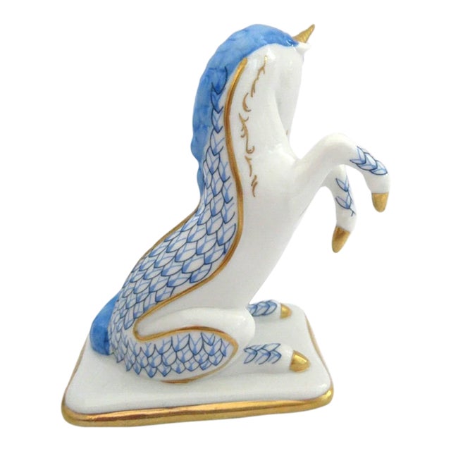 Vinatge Herend Style Franklin Mint Treasury of Unicorns Figurine For Sale
