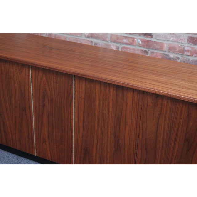 Wood American Modern Studio Craft Walnut Credenza/Cabinet on Ebonized Plinth Base For Sale - Image 7 of 13