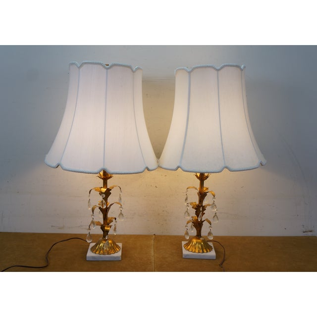 Mid 20th Century Italian Mid Century Hollywood Regency Florentine Gilt Tole Drop Crystal Lamps For Sale - Image 4 of 17