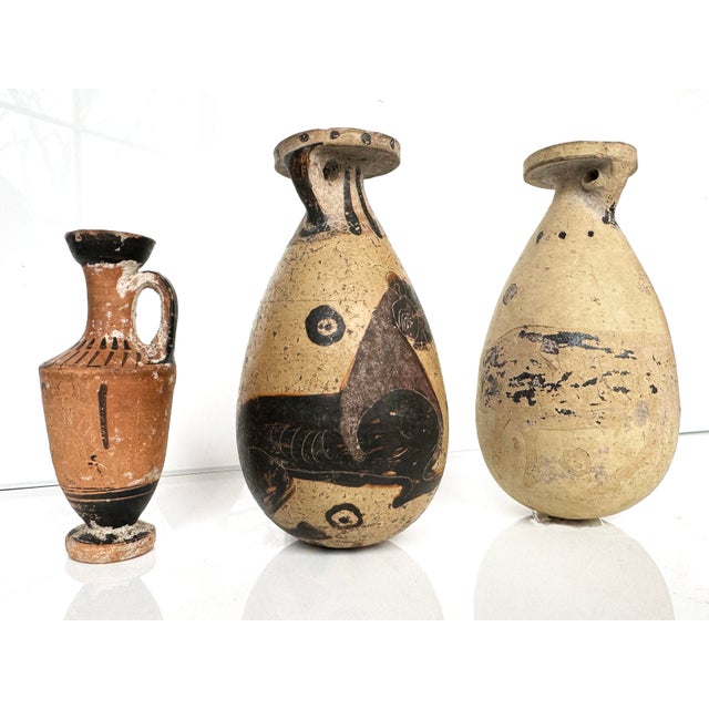 Early 19th Century Collection of Grand Tour Corinthian Terracotta Alabastron Perfume Vases For Sale - Image 5 of 8