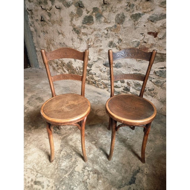 Antique Bistro Chairs with Pressed Wood Seat and Bentwood Backrest by Michael Thonet for Thonet, Early 1900s, Set of 2 For Sale - Image 12 of 17